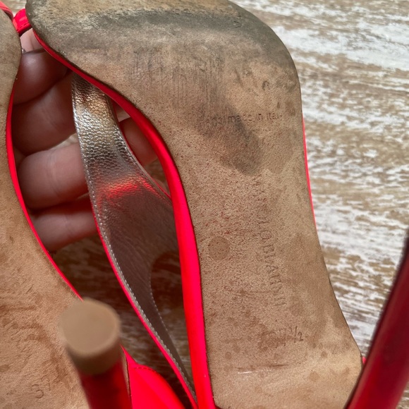 Manolo Blahnik Strattina Sandal - Picture 14 of 16